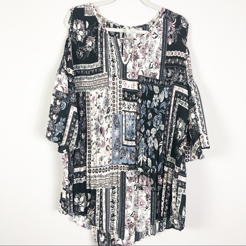 EST 1946 Pleated Top